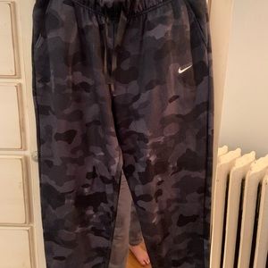Nike camp joggers